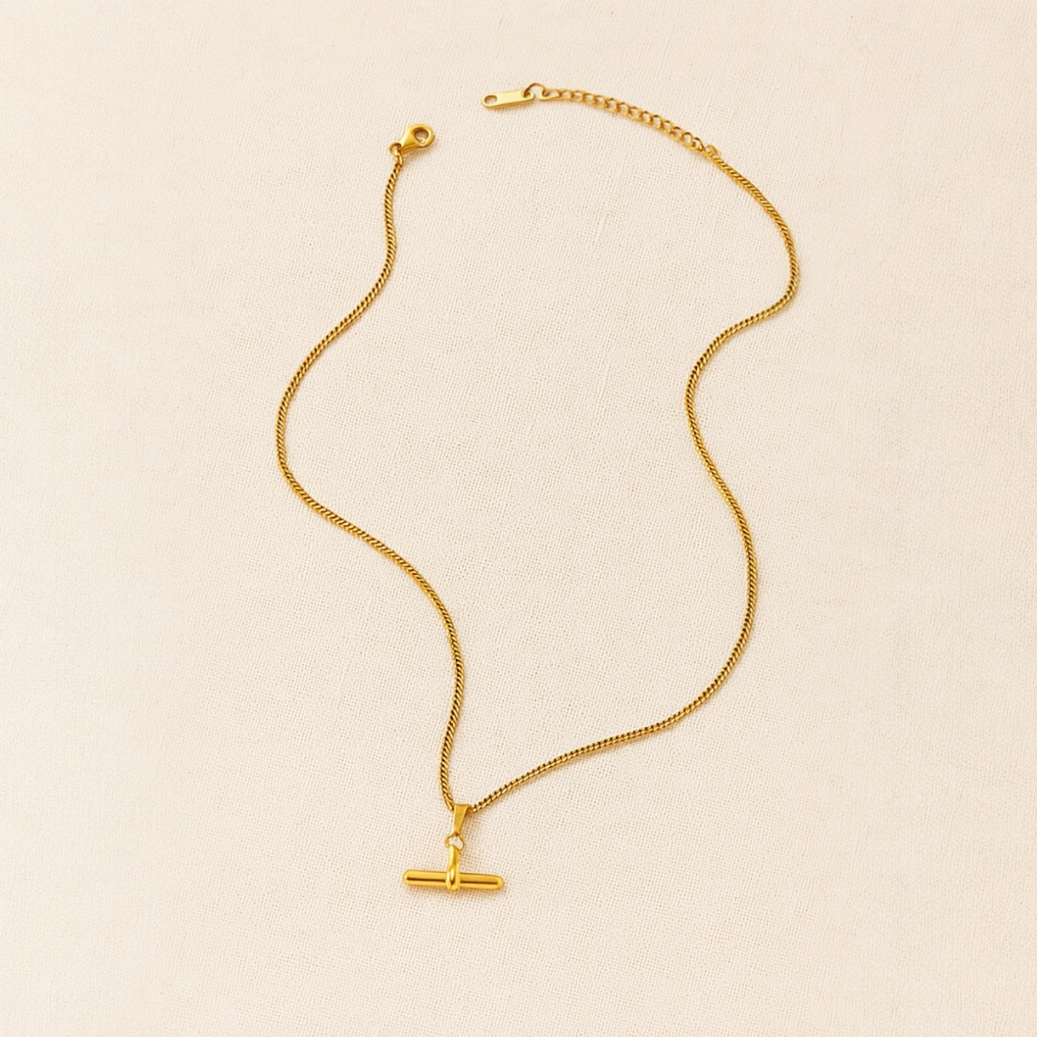 Linea Necklace