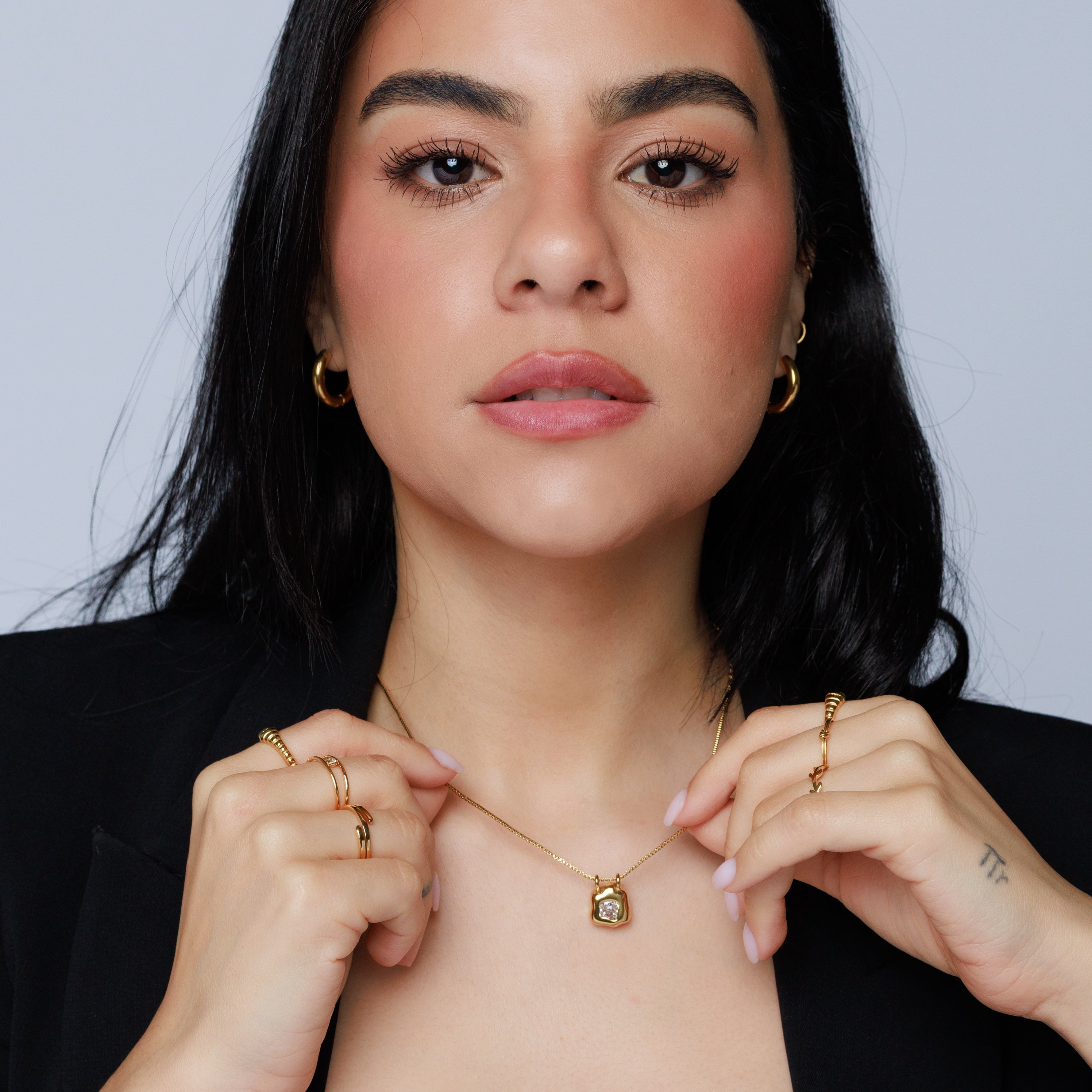 Liora Pendant Necklace